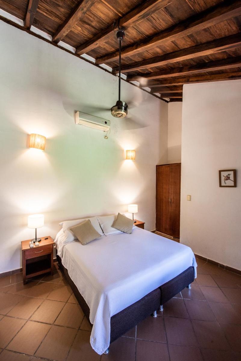 Bed and Breakfast La Casa Amarilla Mompos Exterior foto